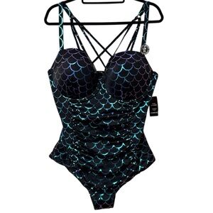 Torrid Black w/ Mermaid Scale Swimsuit Sz 2X NWT